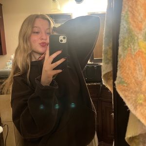 Meet your Posher, Paulina